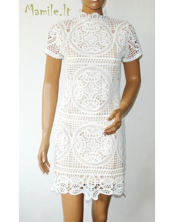 Baltos nėriniuotos suknelės su nedideliu defektuku. Dydžiai S/M